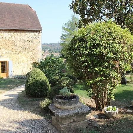 House And Beautiful Garden - Bastide Perigord *